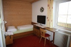 zi.1u.7neu_01_145 zi.1u.7neu_01_145
